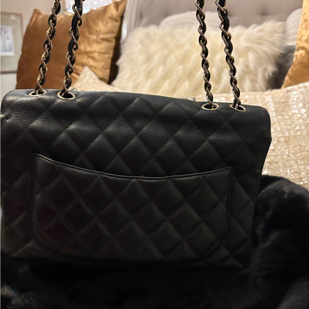 Chanel Classic Jumbo Black Quilted Shoulder Bag - Picture 10 of 15